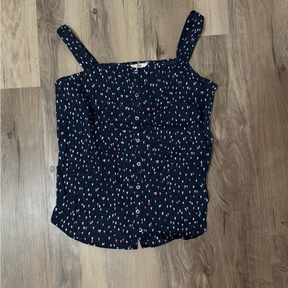 Navy Blue Sleeveless Button-Down top